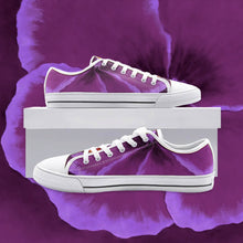 Load image into Gallery viewer, Fuchsia Hibiscus Low Top Canvas Shoes